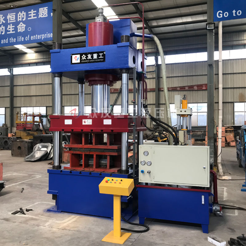 315噸灰斗車(chē)切邊成型液壓機(jī)